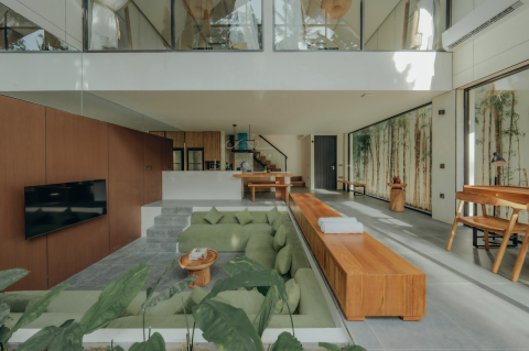 2 Bedrooms Villa