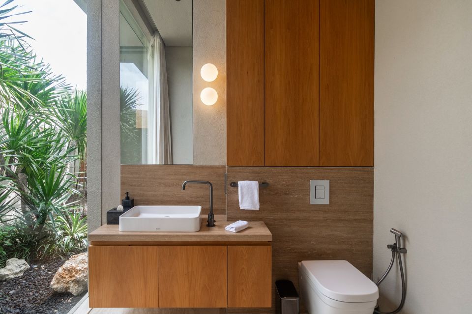 MELV Ocean 2BR C2 2024-Dec-25 (Grabchilev) H51