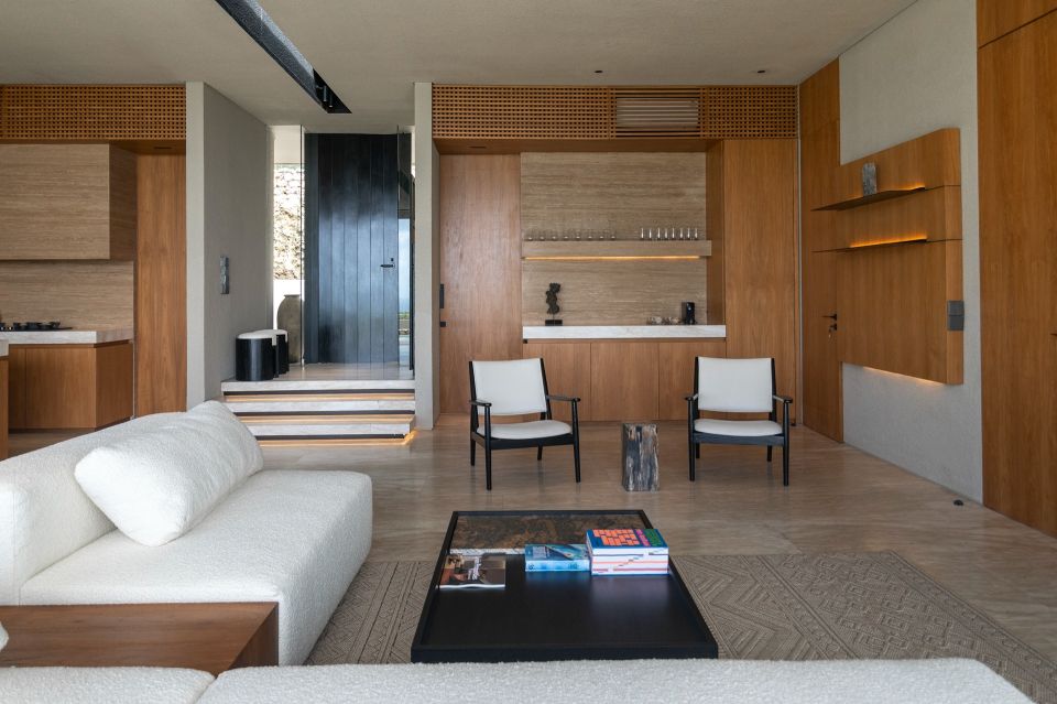 MELV Ocean 2BR C2 2024-Dec-25 (Grabchilev) H49