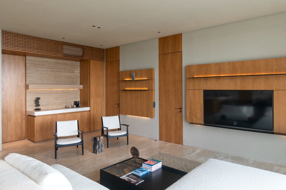 MELV Ocean 2BR C2 2024-Dec-25 (Grabchilev) H31