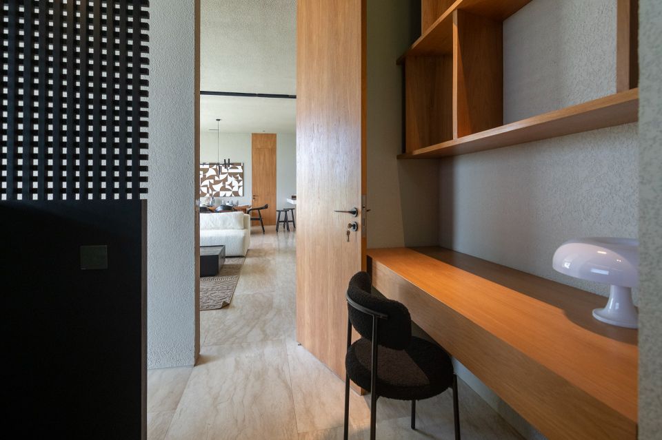 MELV Ocean 2BR C2 2024-Dec-25 (Grabchilev) H59